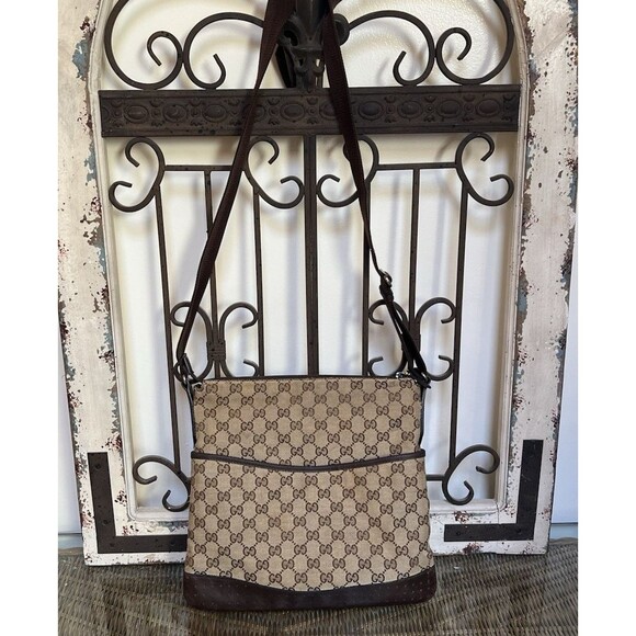 Vintage Gucci GG Canvas Crossbody Bag Brown Leather Authentic 145857/001013